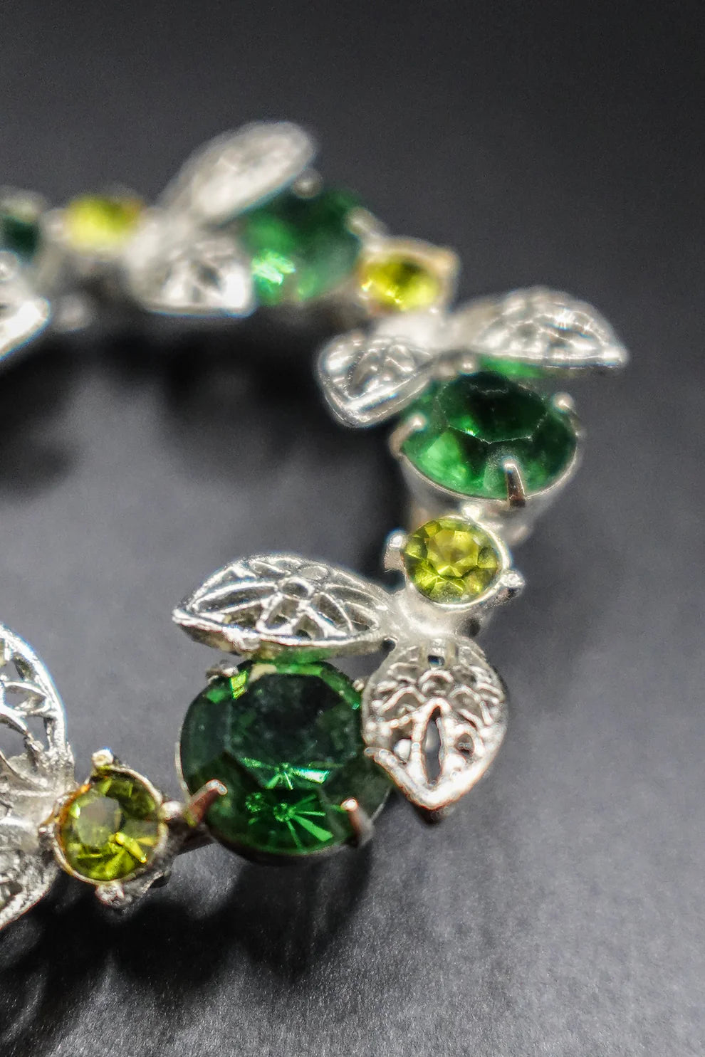 Vintage Green Crystal Wreath Brooch