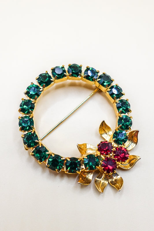 Vintage Gold-Tone Christmas Wreath Brooch