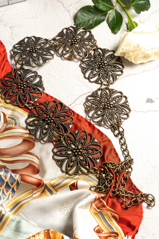 Metal Medallion Chain Belt – 1980s Vintage